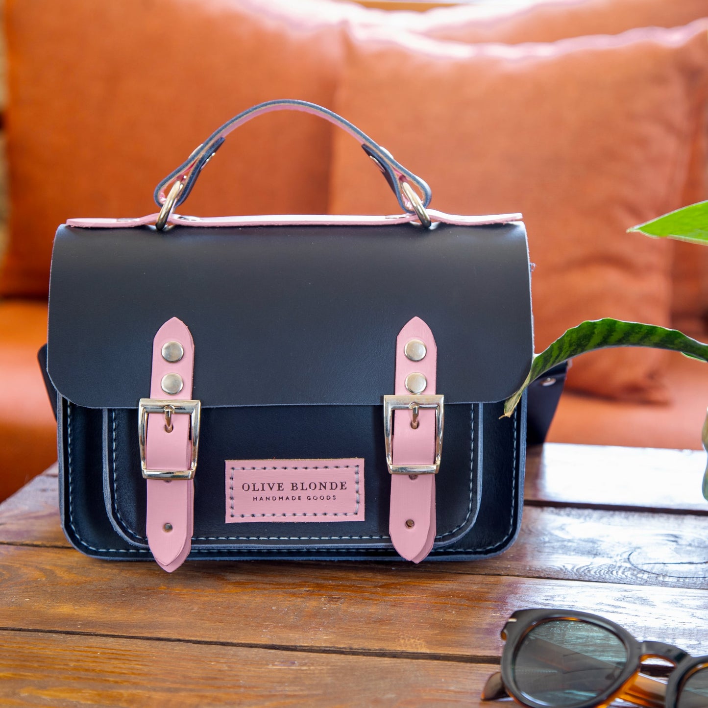 Finn | Lacivert+Pembe